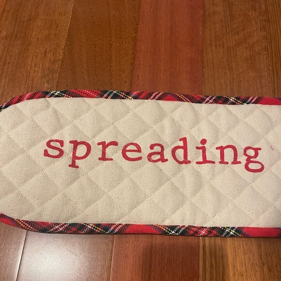 ❤️ Mud Pie ❤️ NWT ❤️ Double Christmas Oven Mitt & Towel Set, Spreading Cheer - Picture 6 of 15